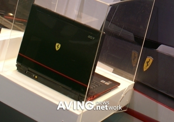 Ferrari Sdf Computer Acer new Ferrari dual-core notebook ‘Ferrari 5000’