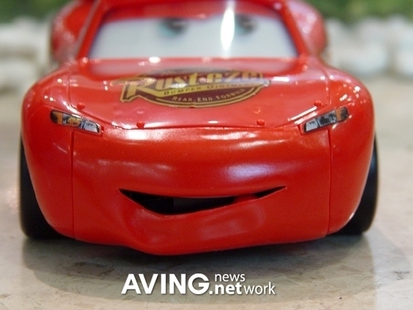 Walking talking clearance lightning mcqueen