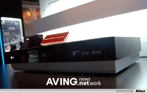 LG to introduce Blu-ray disc player 'BD100'
