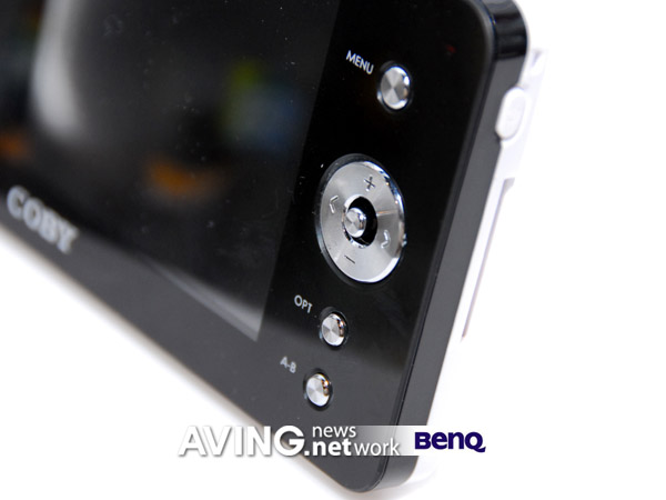 COBY to present 4.3-inch PMP with video recording