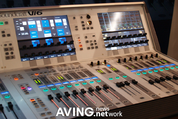 [Prolight + Sound 2007 Visual Focus] Brand tour - Soundcraft