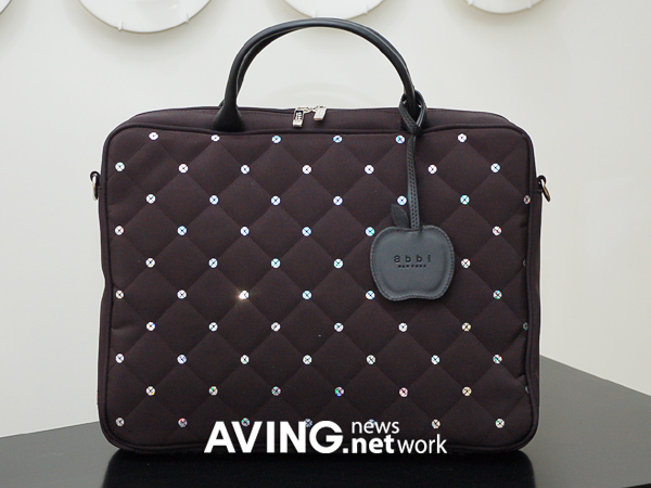 abbi newyork to present its stylish notebook pc bag Mina for