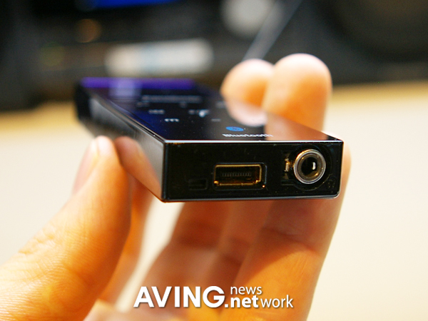 Panasonic to present its latest Bluetooth-enabled MP3P 'D-snap