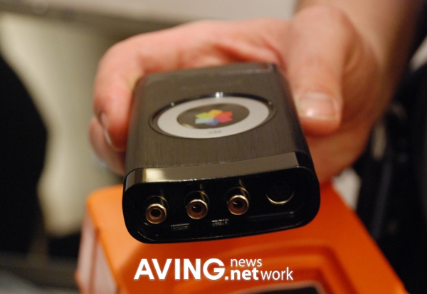 Pinnacle to present its pocket-size video transfer device