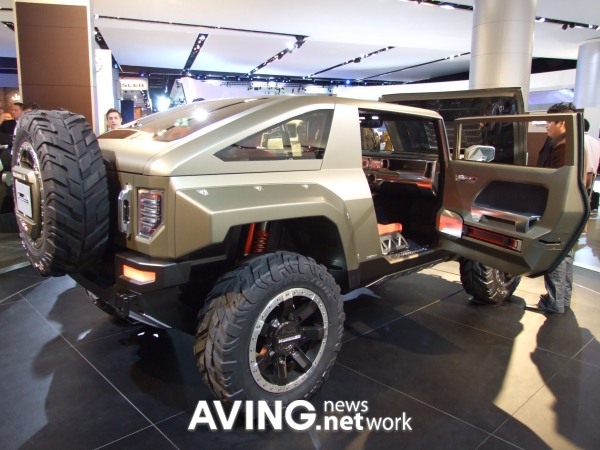 GM to unveil its concept car 'Hummer HX'