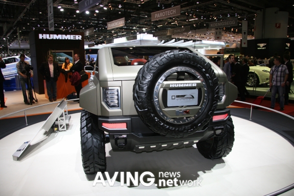 GM to present its concept car 'Hummer HX'