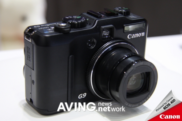 Canon showcased a flagship compact digital camera 'Powershot G9