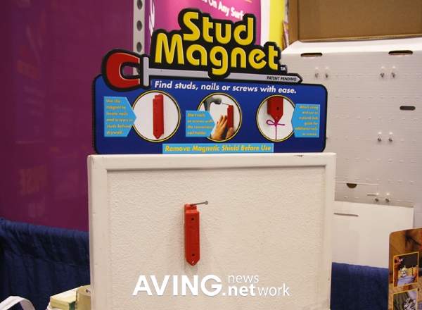 Master Magnetics Stud Magnet Magnetic Stud Finder 07612, 1 - Kroger