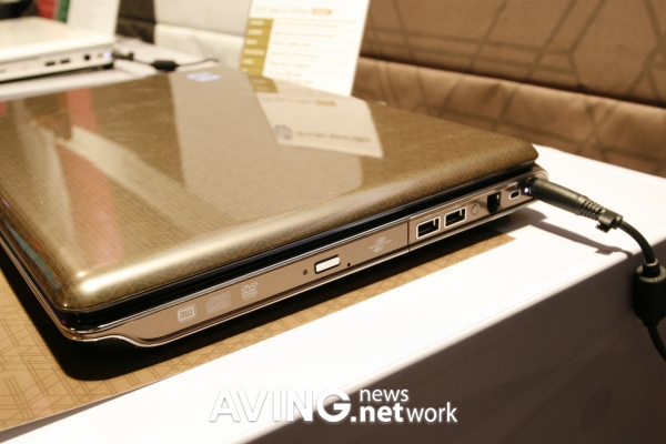 A new 15.4-inch fashionable notebook pc 'HP Pavilion DV5 Gold