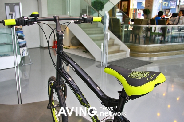 SAMCHULY to launch a new stylish bicycle designed by Andre Kim
