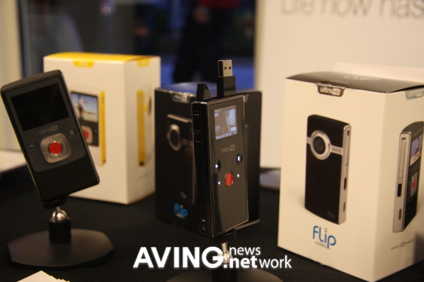 Fiddling Camera Cisco to launch its pocket video camcorder 'Flip Video' at IFA