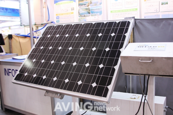 [ENTECH2010 Field Covering] Solar Bee, introduces Water Purifying ...