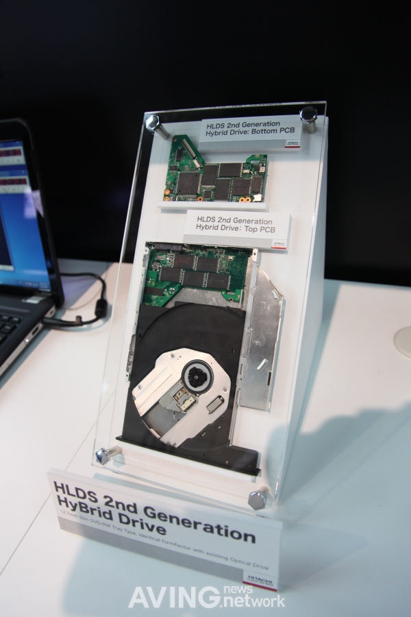 [CEATEC 2010] Hitachi-LG Data Storage, to introduce SSD loaded ODD ...
