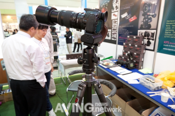 [PHOTO&IMAGING 2011] KPS To Unveil 'T5', A Fine-tunable Ball Head