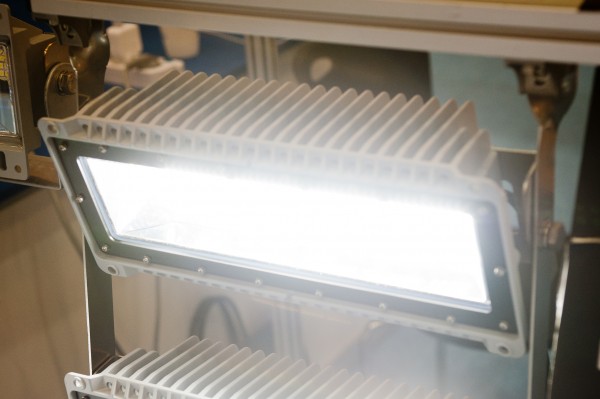 [L&D Korea 2011] Wise Power ‘LED Fish Luring Lamp’ Reducing Max 70% of ...