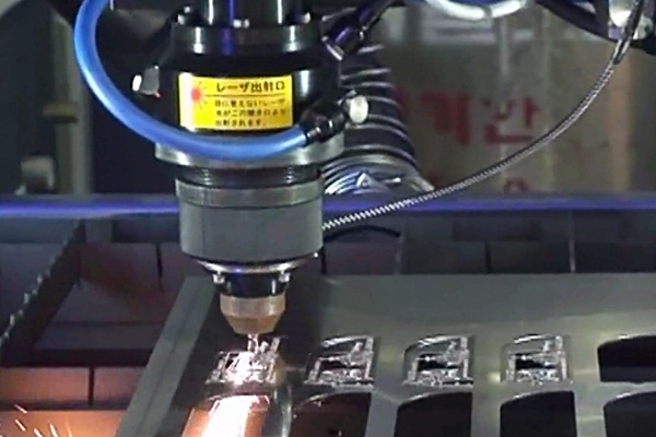 [DAMEX 2011] Laserhuman to introduce the ‘SILAS-SAM’