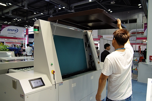 [K-PRINT WEEK] MIDAS Comtech Shows Off High Speed 192-Channal ‘Midas 192V’