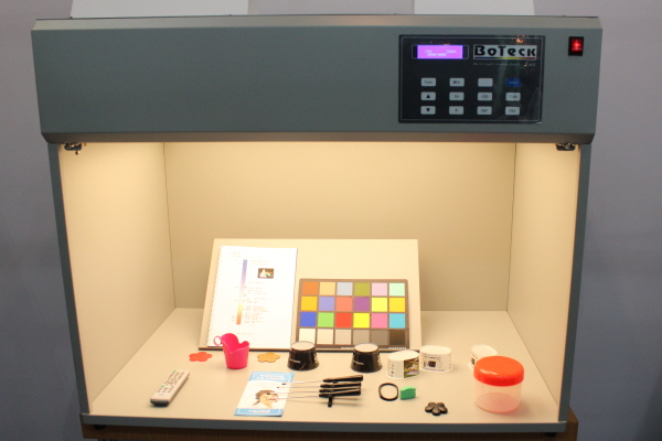 [KOPLAS 2015] Boteck's Color Detector Showcased