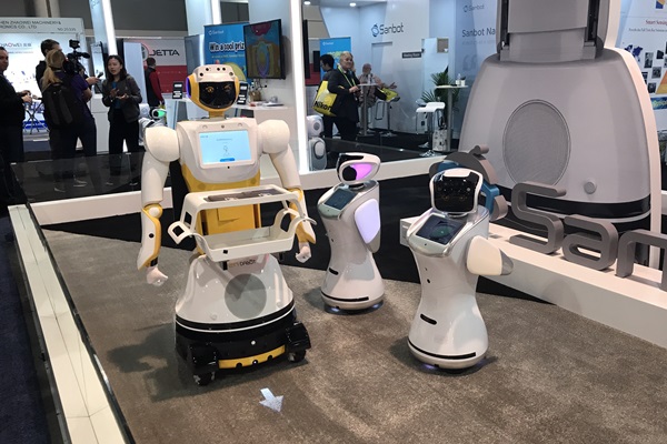 [CES 2018] QIHAN, unveiled a Robot 'Sanbot Max' with Accuracy and ...