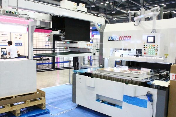 [K-PRINT 2018] Shinjung Technology introduced ‘HEBA’, an Automatic ...
